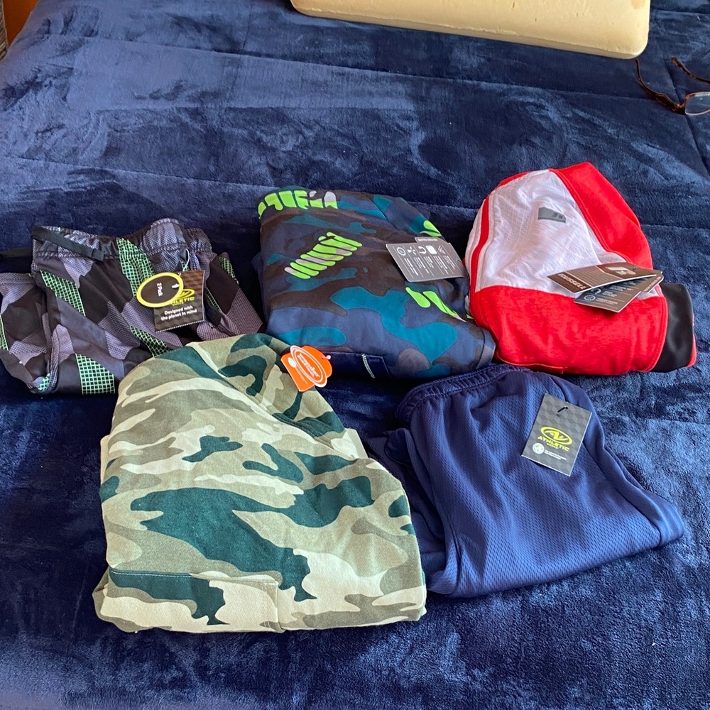 Assorted use athletic wear- all new attacks